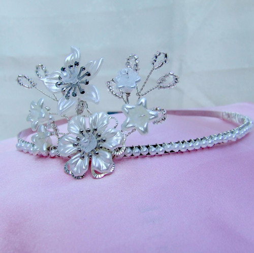 Svatební čelenka Pearl Flowers — foto 2