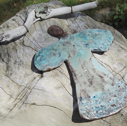 Anděl v tyrkysové a driftwood — foto 4