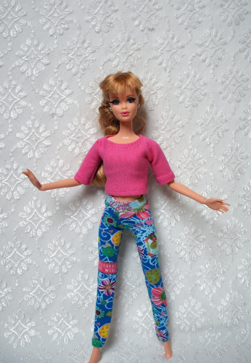 Komplet pro Barbie — foto 3