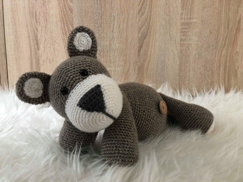 Háčkovaný medvídek - připraven na zimu — foto 4