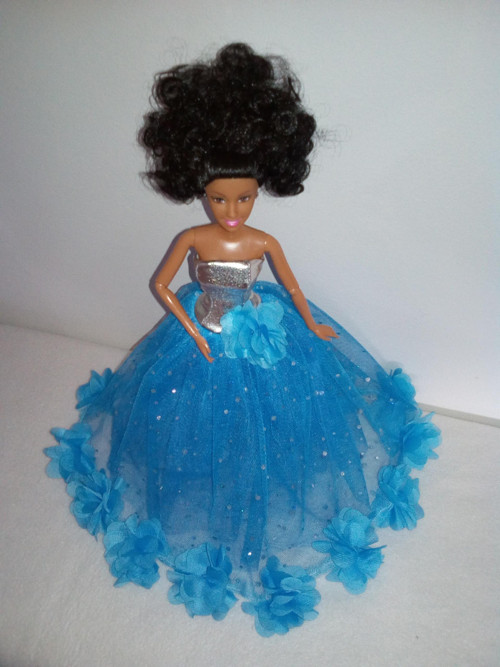 Šaty pro Barbie — foto 2