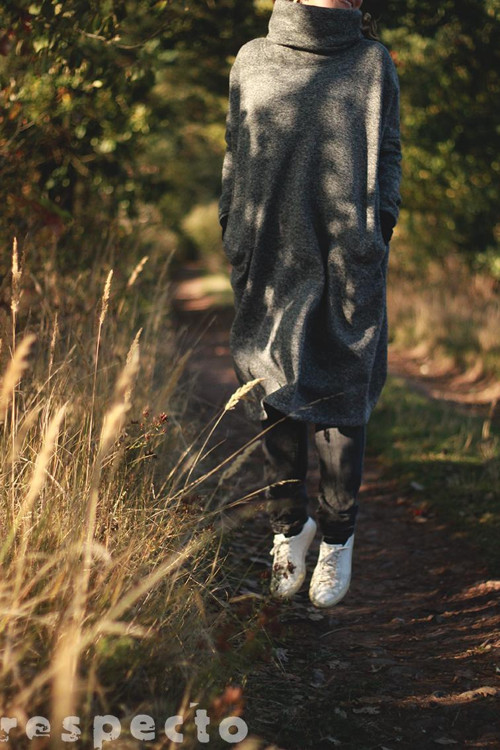 Svetrové šaty oversized ...... M - XL — foto 4