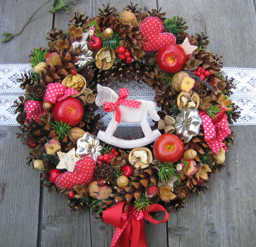 Adventní věnec s koníkem — foto 2