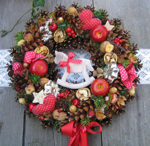 Adventní věnec s koníkem — foto 3