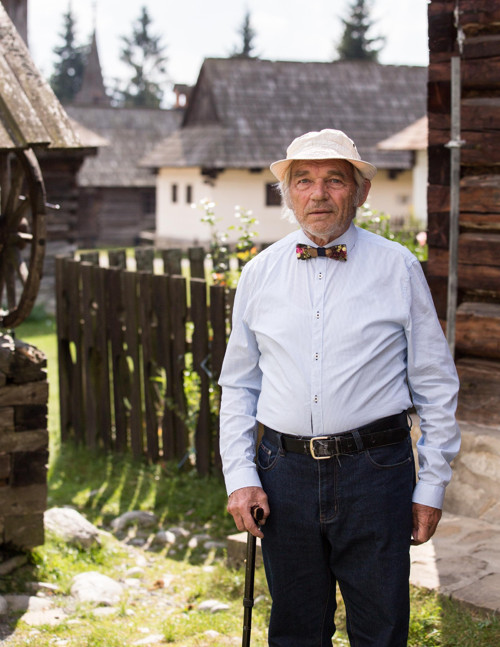Pánský motýlek "časy se mění" - 3D efekt — foto 4