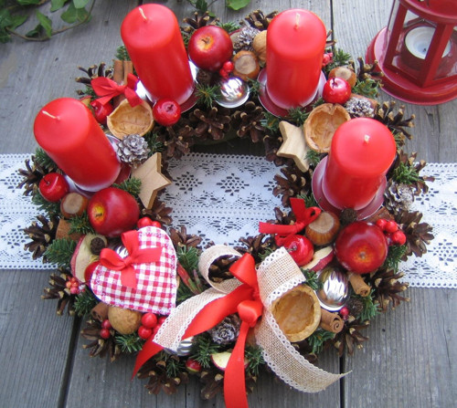 Adventní věnec tradičně — foto 3
