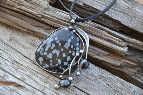 Propletenec obsidiánový — foto 2