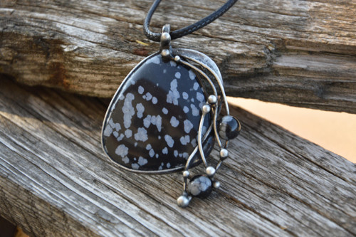 Propletenec obsidiánový — foto 3