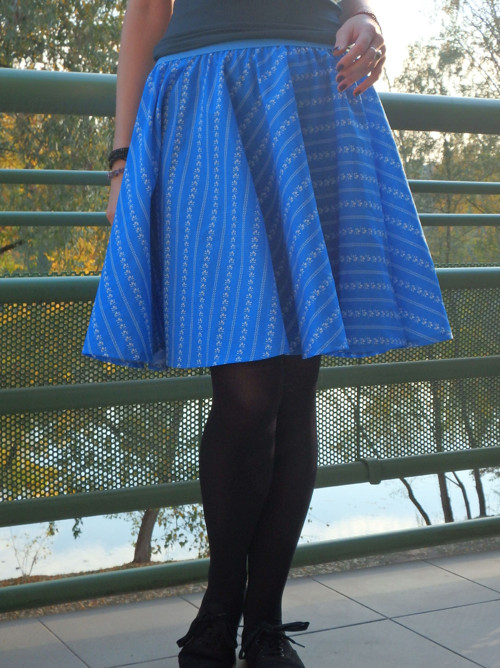 Opravdická kolová, bleděmodrá XS — foto 4