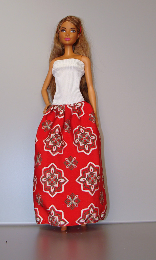 Barbie - Červenobílé šaty — foto 6