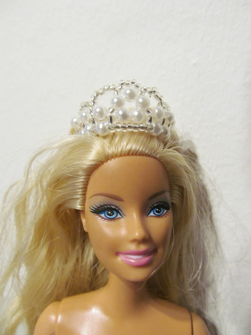 Čelenka stříbrná pro Barbie — foto 2
