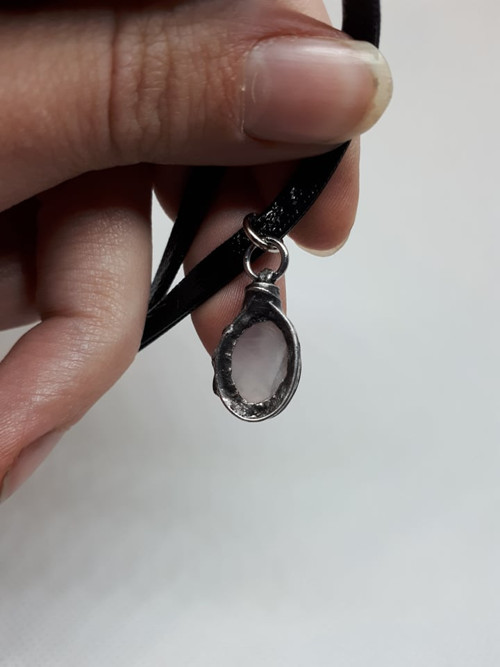 Růženínový choker — foto 3
