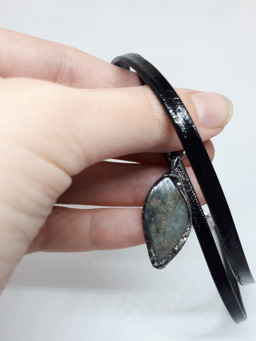 Choker s labradoritem — foto 4