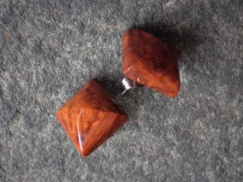 Dřevěné náušnice - jarrah — foto 2