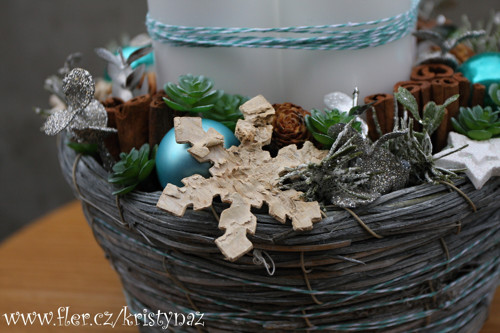 Adventní svícen ve světle modré — foto 3