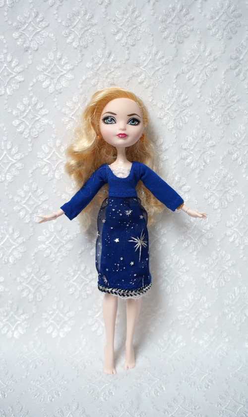 Šaty pro Ever After High — foto 2