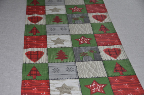 Vánoční patchwork - běhoun (148x42 cm) — foto 3