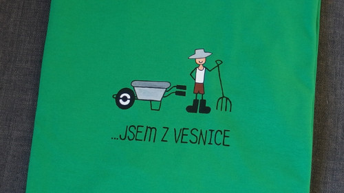 Tričko "Jsem z vesnice " na přání — foto 3