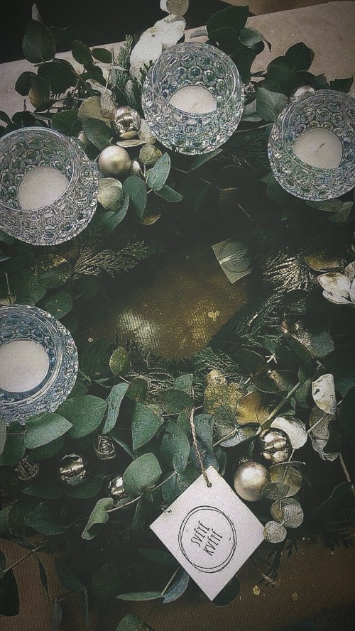 Adventní eukalyptový věnec 3 — foto 2