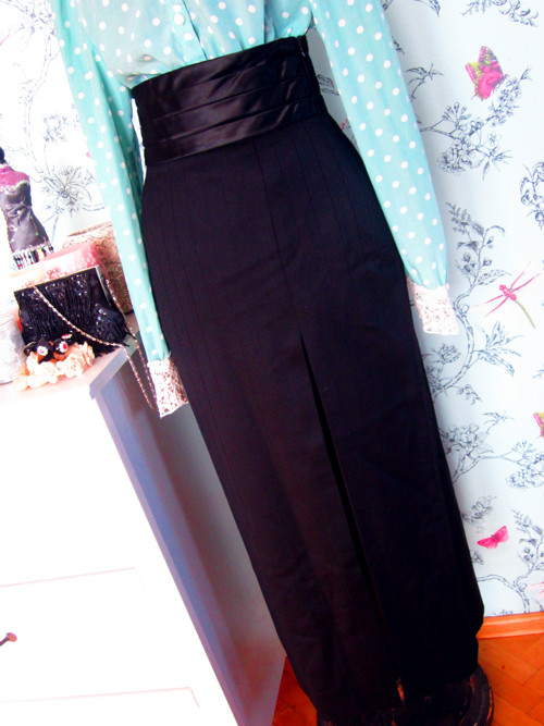Sukně black elegance par excellance — foto 2