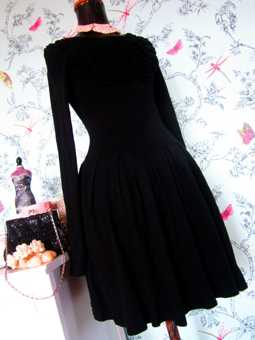 Little black dress — foto 3