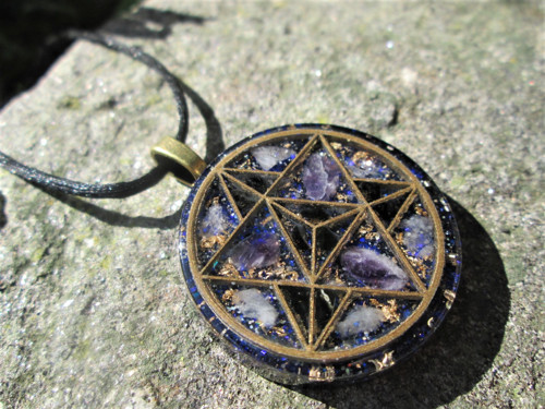 Org. šperk ,, Merkaba meditace " s ametysty — foto 3
