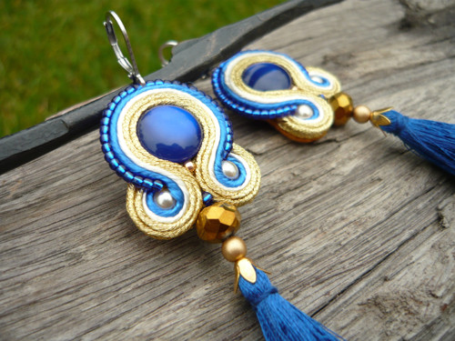 Soutache náušnice střapcové Gold and Blue — foto 3
