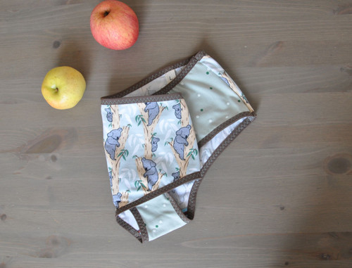 Cosy & Cutty kalhotky vel. M — foto 2