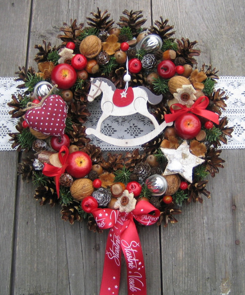 Adventní věnec s koníkem.. — foto 2
