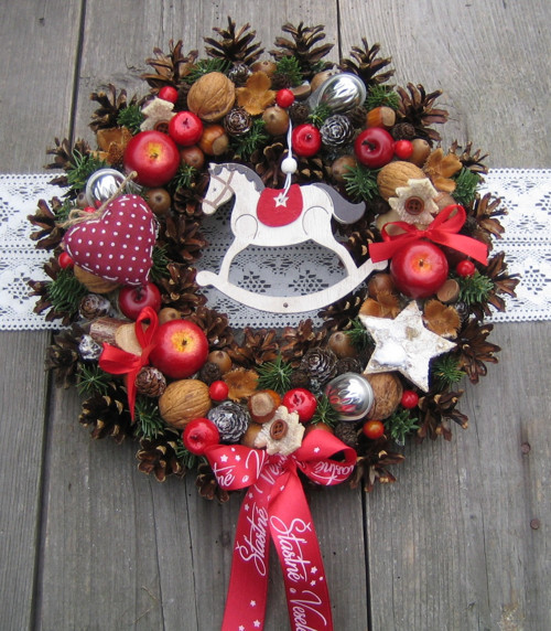 Adventní věnec s koníkem.. — foto 5