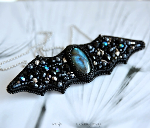 Bat - náhrdelník — foto 2