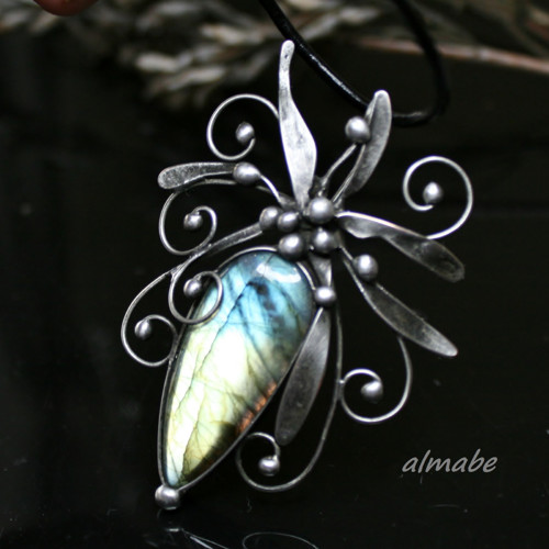 Kámen andělů - labradorit IA kvality — foto 2