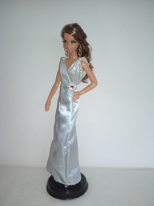 Večerní šaty pro Barbie — foto 2