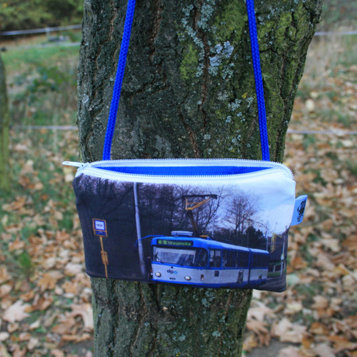 Ostravská tramvaj (ZIP kapsička na krk) — foto 4