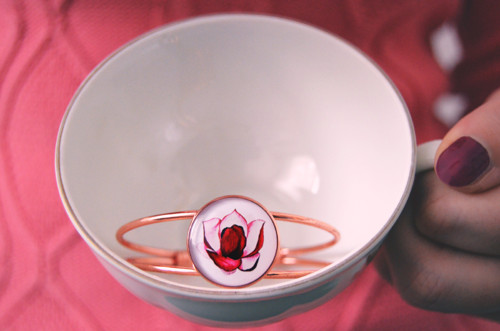 Rose gold náramek Pivoňka — foto 2