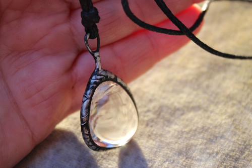 TALISMAN KŘIŠŤÁLOVÝ 2. :) cínový šperk — foto 2