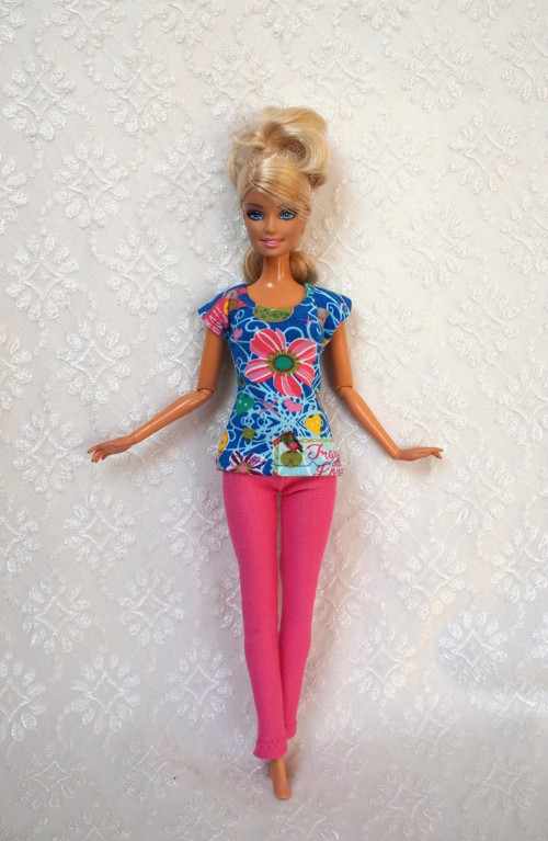 Komplet pro Barbie — foto 2