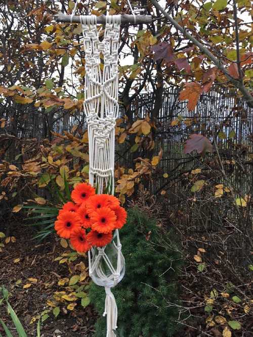 Macramé květinový závěs — foto 3