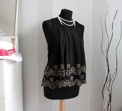 Černá chic blůzka vyšívaná - MAXI — foto 4