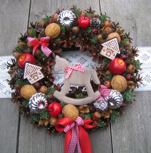 Adventní věnec s koníkem - rezervace — foto 3