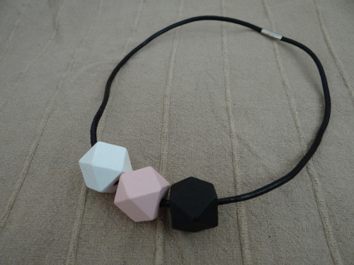 Náhrdelník - GEOMETRIE — foto 2