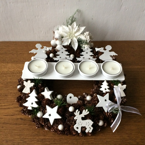 Adventní svícen bílý — foto 2