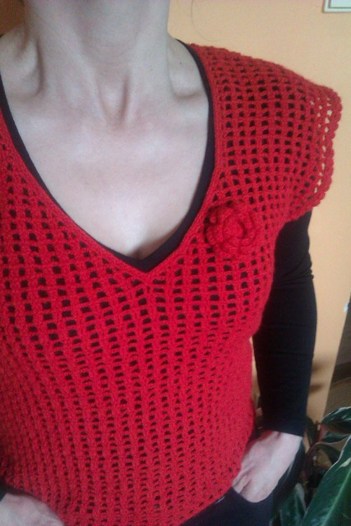Červená vesta VÝPRODEJ — foto 2