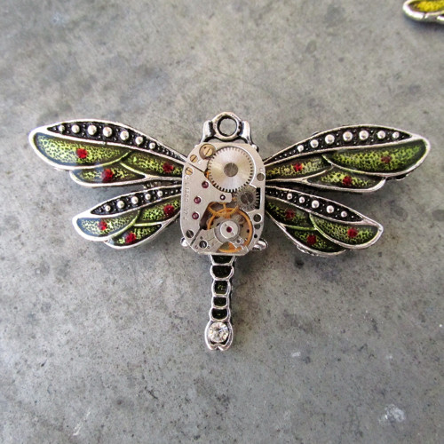 Zelená Vážka - Brož, Steampunk — foto 3