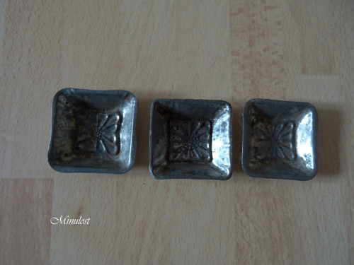 Čtvereček s reliéfem — foto 3