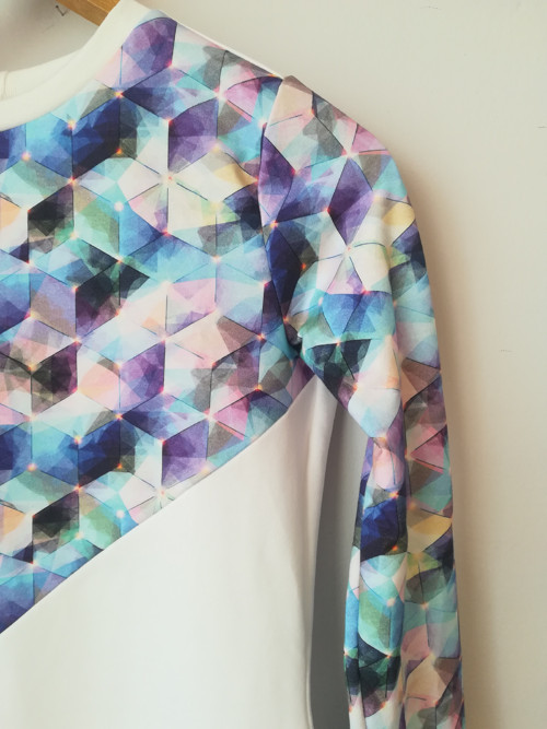 Dámská mikina "geometrické vzory" — foto 2