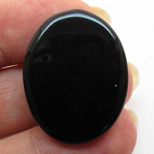 Kabošon černý onyx ovál 29mm — foto 2