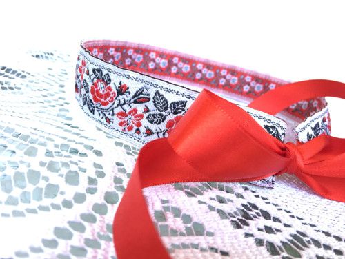 Romantická folklórna čelenka — foto 2