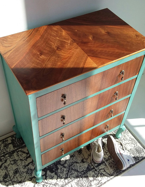 Komoda PASTEL, ořech, patina — foto 2