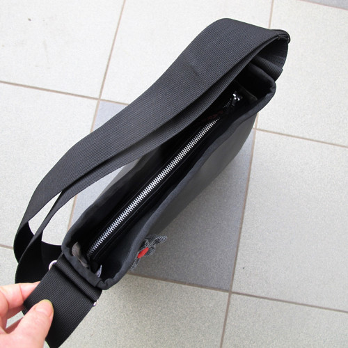 SIMPLY BLACK - eco kůže - PARROT® — foto 4